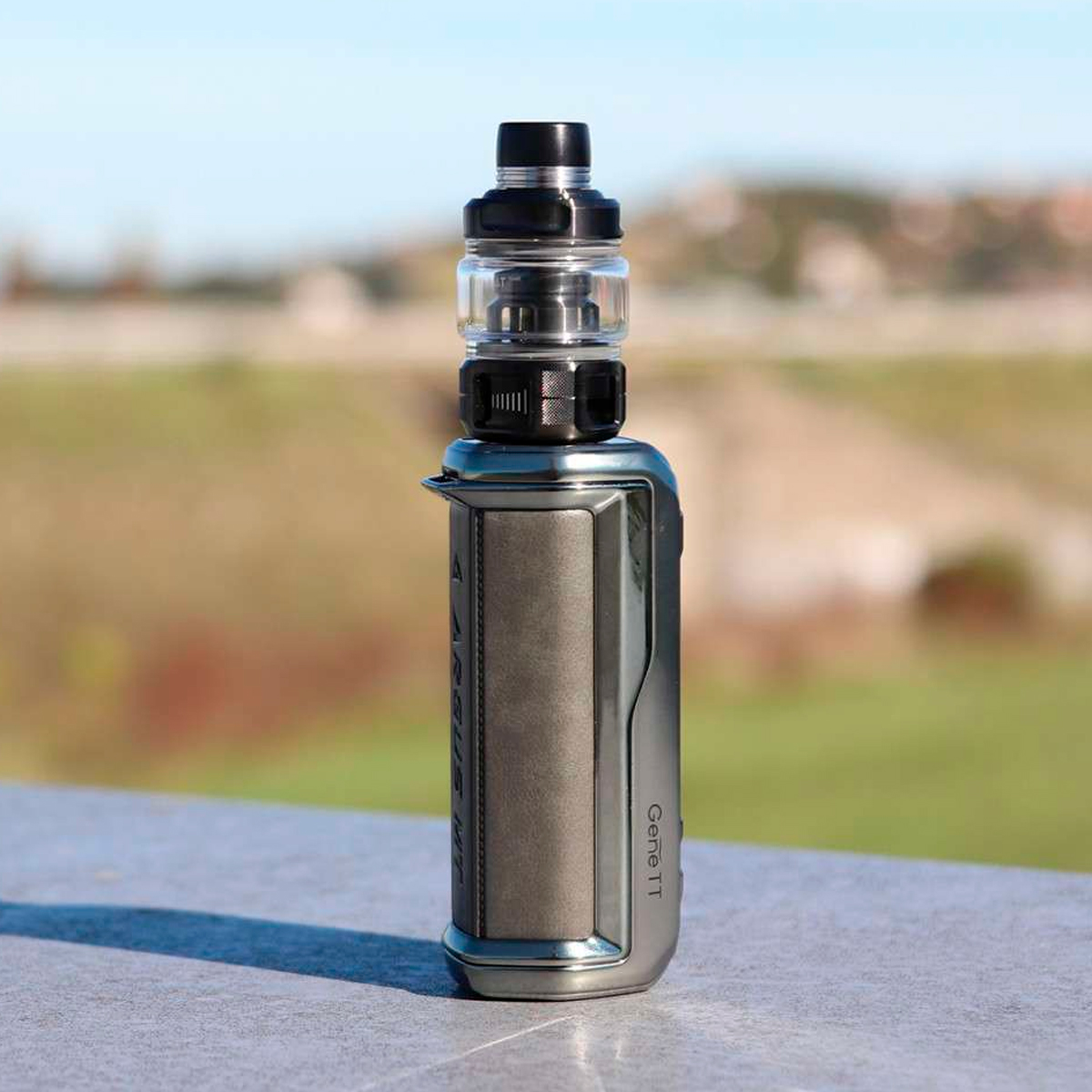gravity_vape's tweet photo. VOOPOO Argus MT Kit with Uforce-L Tank
防塵,防水機能を搭載した3000ｍAhバッテリー内蔵スターターキットです。Type-C 3A急速充電に対応。アウトドアなど屋外での使用もできるタフなモデルです。
楽天市場店にて本日限定の50%OFFクーポン対象商品。
こちらの商品は倉庫より毎日発送しています！ https://t.co/AwxcLKhn2T