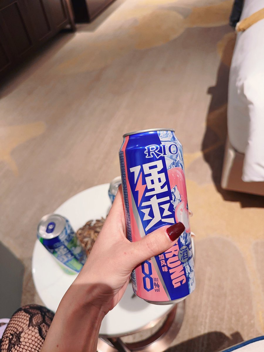 今晚南京银杏湖乐园跨年有偶遇的吗，夫妻👩‍❤️‍👨情侣来私信。