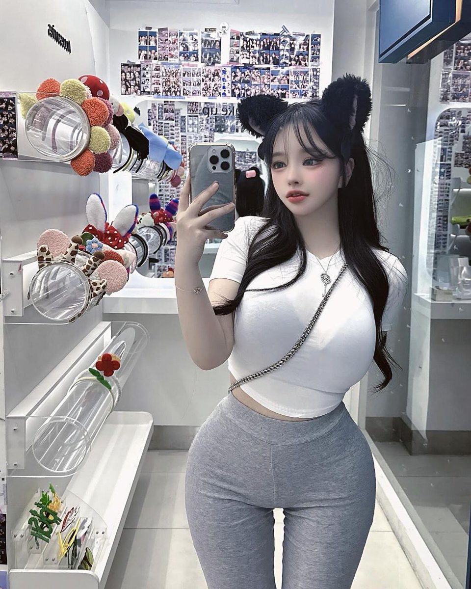 subin_010107's tweet photo. 붙여 할사람 프로필 읽고 디엠 보내~~💕 
오늘은 12시넘어서 올꺼같으니까 디엠 보내놓고 
자지 빨딱💕빨딱💕거리면서 기다려💕 

#여왕 #노예빵 #조련 #일탈 #상납 #수치 #섹트 #붙여대결 #붙여 #자위금지 #오컨 #사컨 #자위 #변녀 #펨돔 https://t.co/rBzGlkaeU9