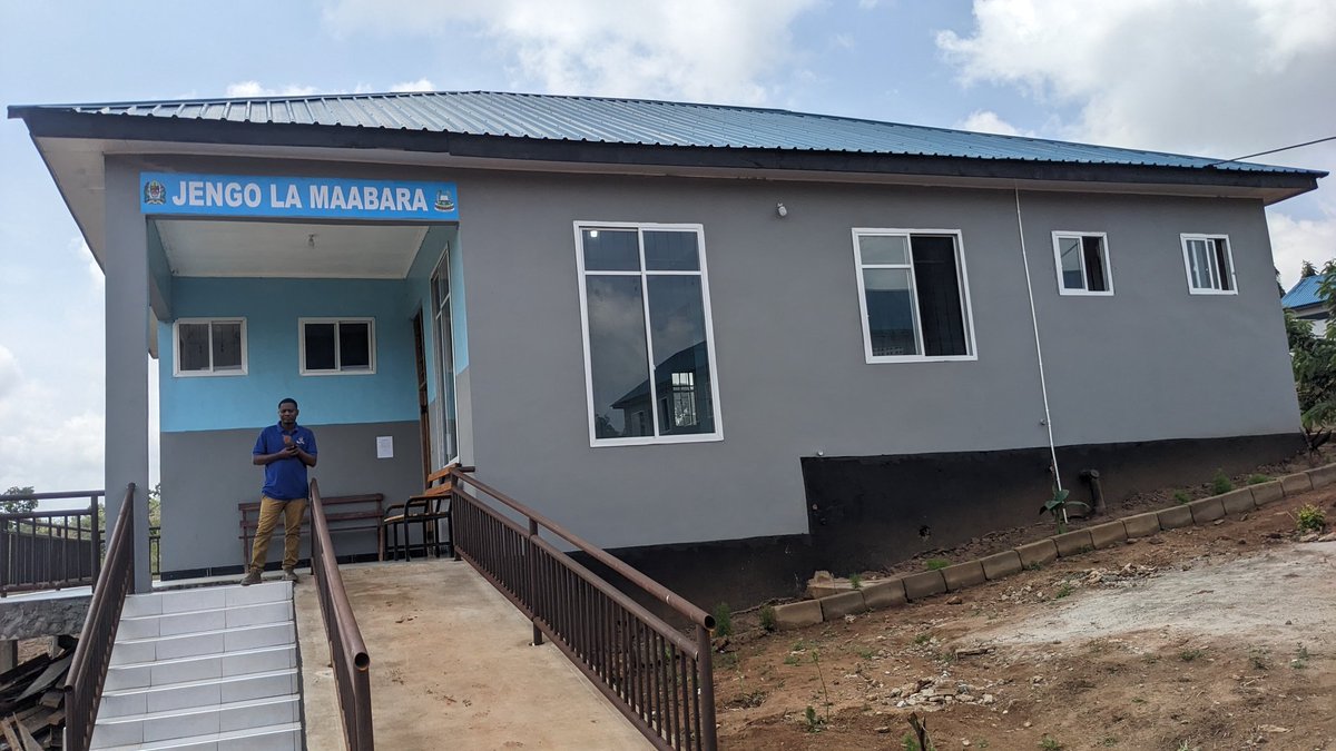 <a href="/NCHIYANGUT/">Nchi yangu kwanza</a> Kituo cha afya kilichopo Kata ya pangani, Halmashauri ya mji wa kibaha kilichogharimu kiasi cha Tshs. 309,000,000/= ambacho kimeshaanza kutoa huduma kwa wananchi. 
#sisinitanzania #matokeochanya #ssh