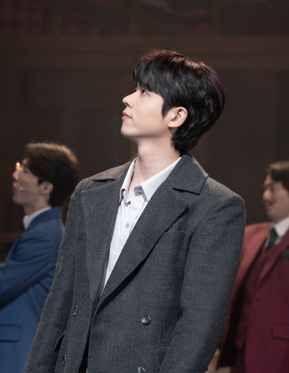 rkqjwkrj's tweet photo. 뎐뎡우도 달 앞에 세워놓고 싶다•••
저 미친(positive) 옆라인이 너무 잘 도드라질거같음 https://t.co/CMM4jJl6qa