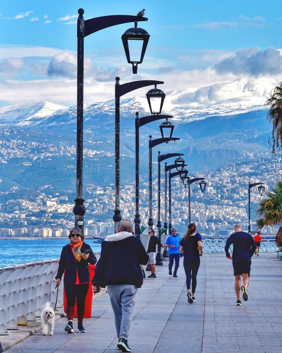 BeirutPhoto23's tweet image. ما أحلاكي يا بيروت-
#بيروت بعد العاصفة 😍
#صباح_الخير