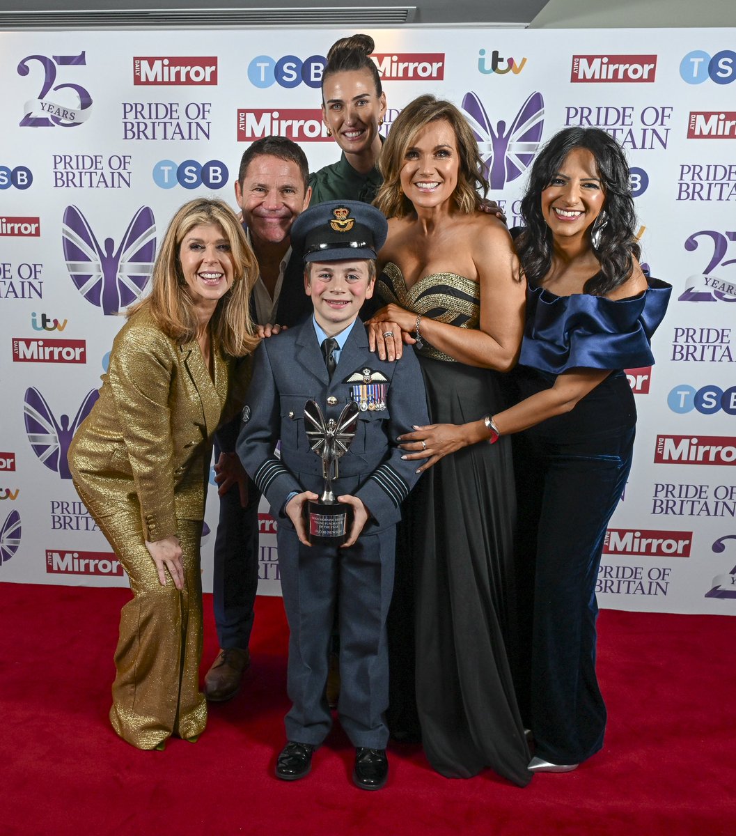 Jacob_The_Pilot's tweet image. Thank you to all my followers that have donated, shared and ‘liked’ my adventures in 2024. It’s been an amazing year with too many highs to list but at the heart of everything you’ve helped me raise a shed load of cash for an amazing charity in memory of my mum. Thank you🙏🏻