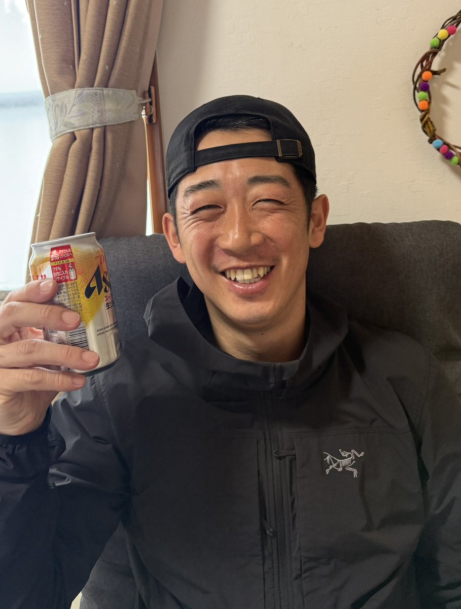wactive_lab's tweet photo. みんな久しぶり！

人生楽しめよ🎉

年末だし嫌だけど飲むか🍺 https://t.co/fYVr3mhBtX
