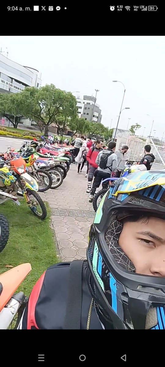 QpKike's tweet photo. #enduro #lifestyle https://t.co/6uu36Cq9wC