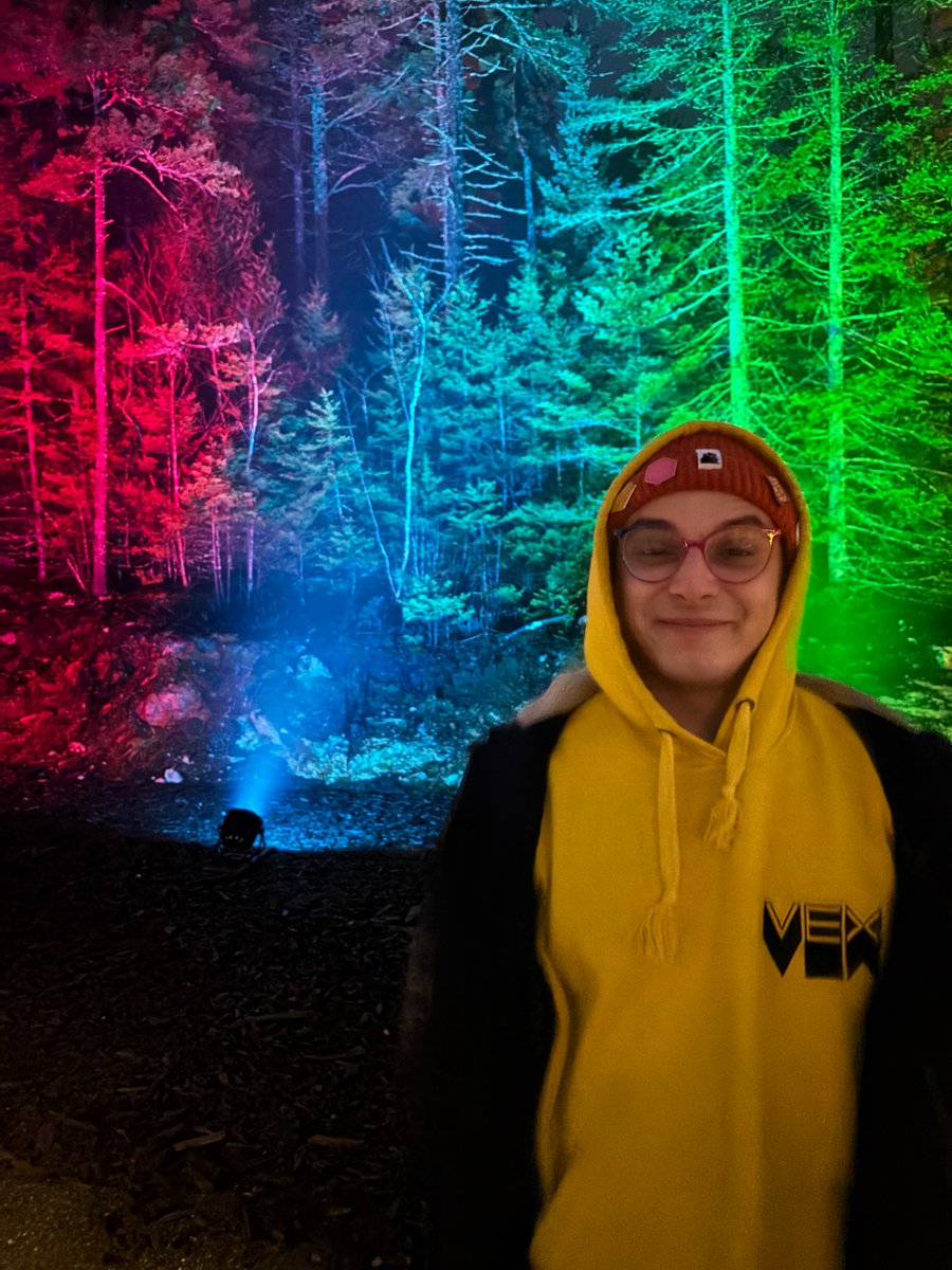 This is what I look like when I’m about to drop a new single w/ <a href="/FactorMusic/">Factor Chandelier</a>