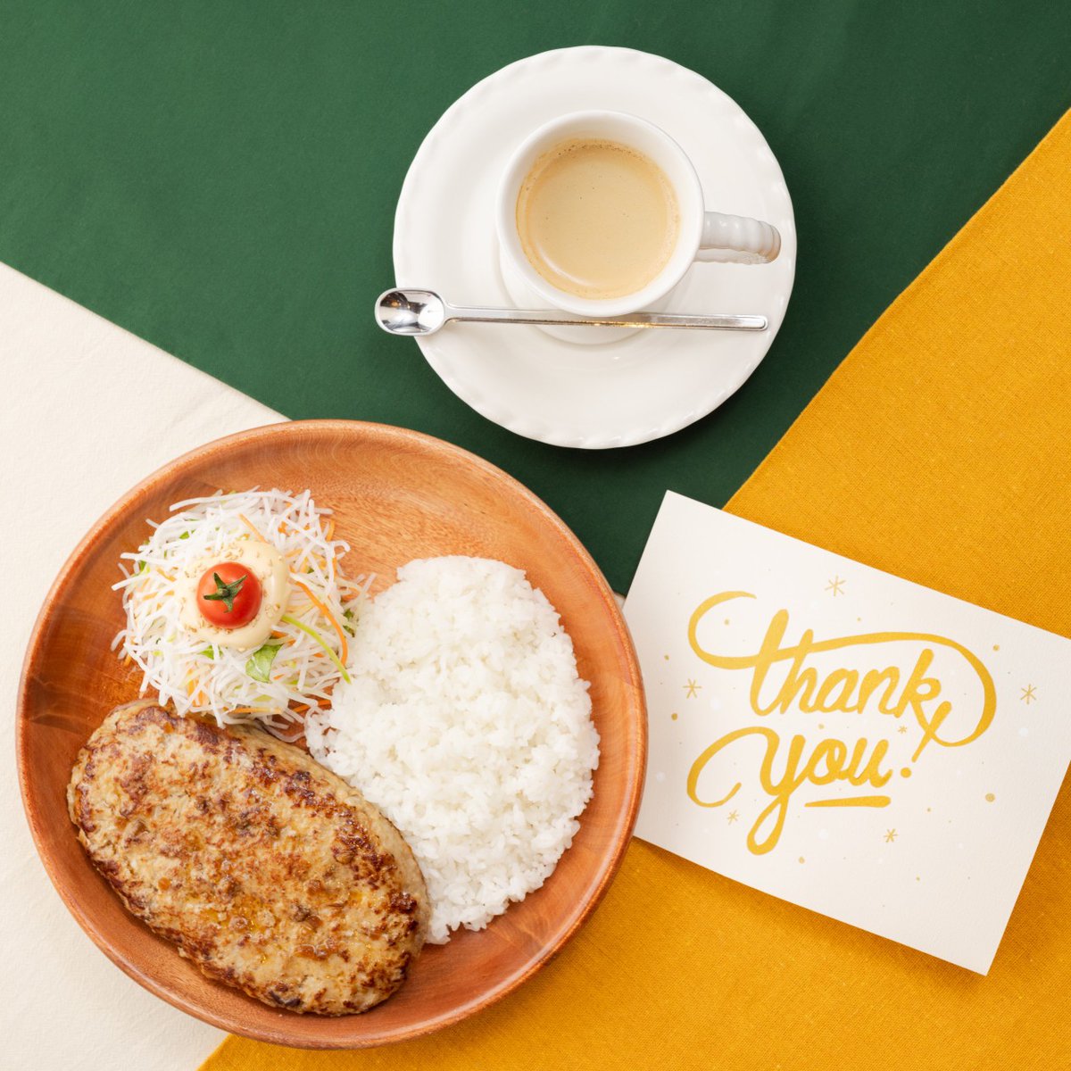 ┌───────────────┐
 　 ✿  𝕋𝕙𝕒𝕟𝕜 𝕪𝕠𝕦  ✿　 
└───────────────┘
#びっくりドンキー をご利用いただいたみなさま、今年も1年本当にありがとうございました✨

2025年もどうぞよろしくお願いいたします。

みなさま良いお年をお迎えください⛩