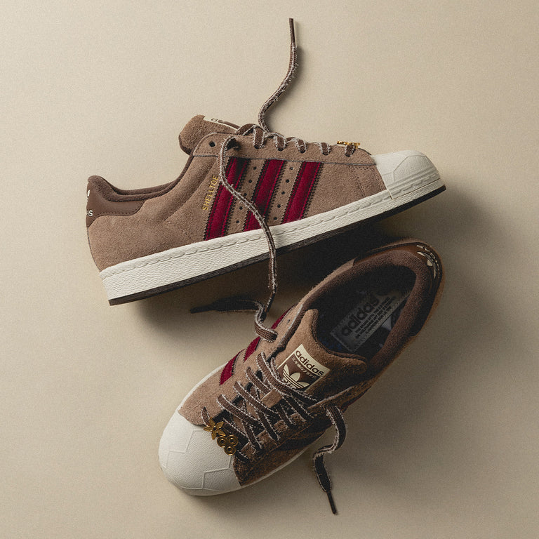 adidas gazelle silver green womens Teenage Mutant Ninja Turtles x adidas Superstar Splinter Shell Toe IH4767