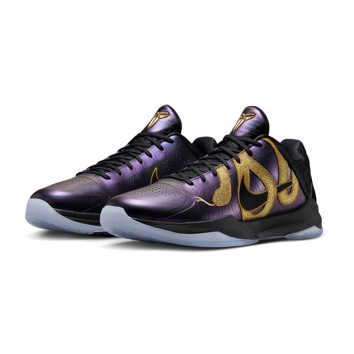 houseofheat's tweet photo. Official Looks: Nike Kobe 5 "Year of the Mamba" 🐍🧧

SEE MORE: https://t.co/XuPbMDx0Ei https://t.co/QFle2ZevzU