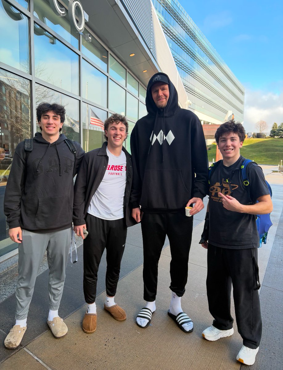 Melrose Athletics tweet media