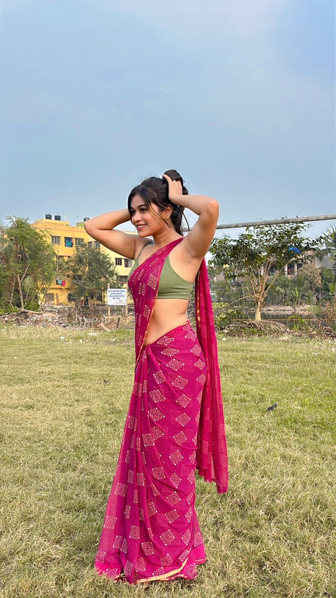 OSFC_Sarath's tweet photo. Good morning frnds ❤️🫶🏻💖🌞
Morning fresh walking 🚶🏻‍♀️🏃🏻‍♀️
#stayhealthy
#sareelove
#naturelove
#freshwalk https://t.co/h2Szi5LKAf