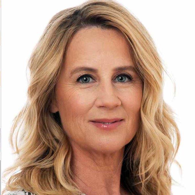 anyonewantchips's tweet image. Anita Hill was attacked for warning us about Clarence Thomas. Hillary Clinton was attacked for warning us about Samuel Alito. Christine Blasey Ford was attacked for warning us about Brett Kavanaugh. E. Jean Carroll was attacked for warning us about Trump. I'm sensing a theme.