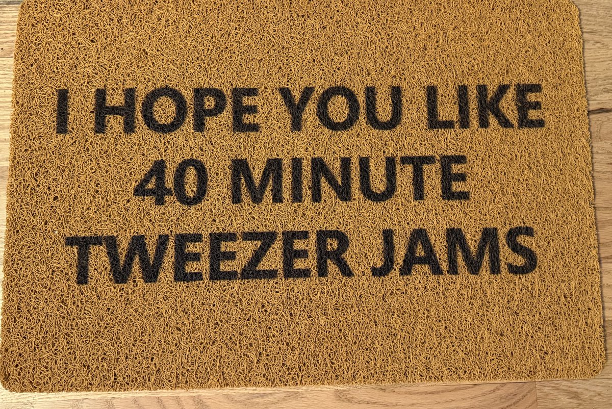 Samantha Jo Walsh tweet media