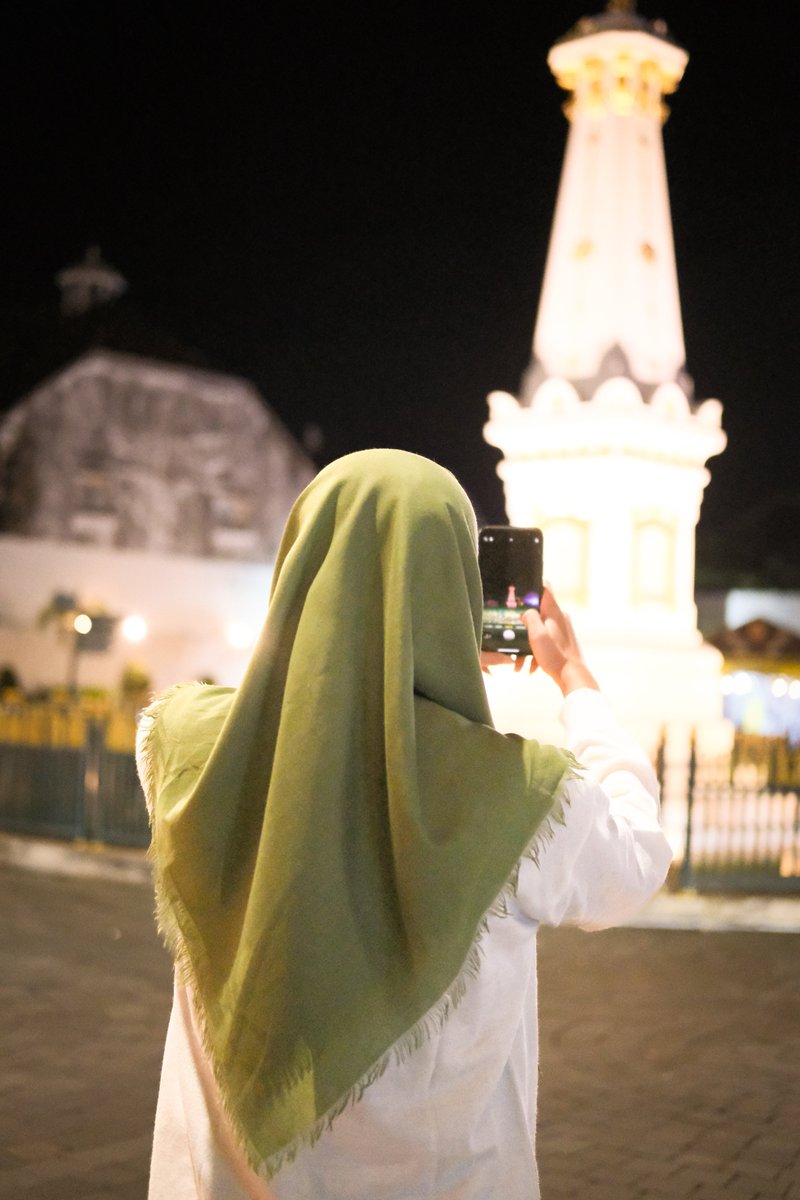 jiheonassistant's tweet photo. 241230 Tugu Jogjakarta

sekali sekali motoin kang poto @punyantika 

#Antika #Cepot #Terserah https://t.co/dieJp2Y0J9