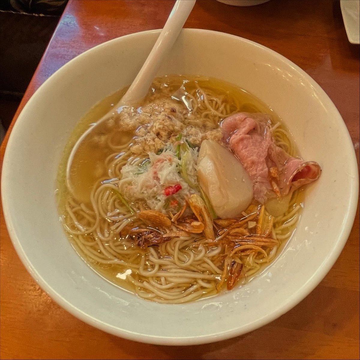 lamian_laoshi's tweet photo. ★★★★½ A year-end limited collaboration #ramen between #MenyaHululu @menya_hululu and #Goden @godenken ver. 2024. https://t.co/qvxAWogipf