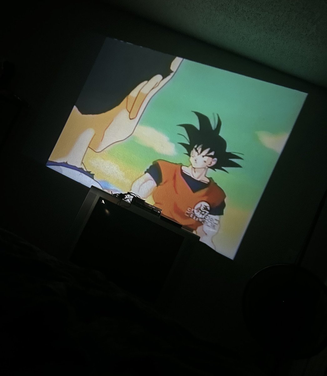 found a youtube channel that just has full 4-8 hour archives of 2000’s tv so i’m falling asleep to toonami tonight