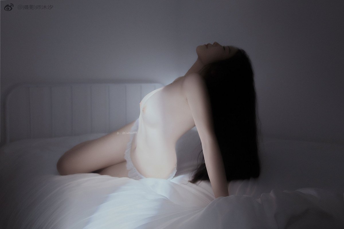 嫩的想亲一口我自己＾3＾
📷:@xw411719747