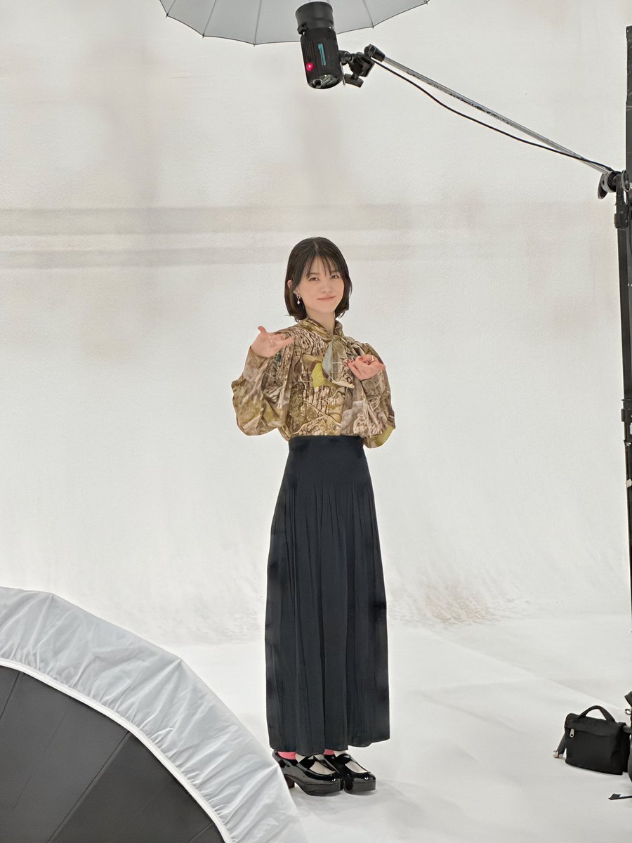 sarashida_staff's tweet photo. 今年もありがとうございました☺︎

2025年がみなさまにとって、幸せの年になりますように。
良いお年をお迎えください！🐍
（Mg）

#2024年の最後はぎゃるぴ 
#2025年もよろしくお願いします https://t.co/sTjypE6TPO
