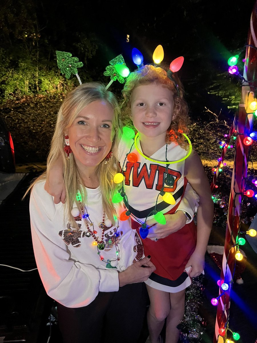awmckinney's tweet photo. Christmas parades and parties!! https://t.co/xgqQJMahOq