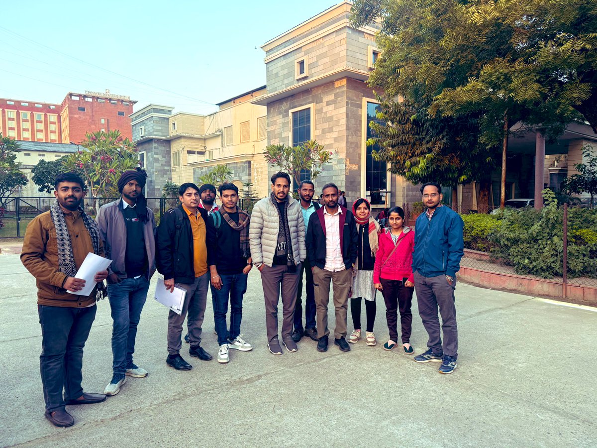 JRA में प्रोविजनल रहे छात्रों की माँग को लेकर कल बोर्ड अध्यक्ष श्री आलोक राज जी से मिलकर निवेदन किया है। जिन छात्रों का डेटा आपके पास आ गया है, बोर्ड अपनी तरफ से उनकी सूची जारी कर दे। 

जिससे सभी छात्रों को एक साथ नियुक्ति मिल सकें।
<a href="/alokrajRSSB/">Alok Raj</a>