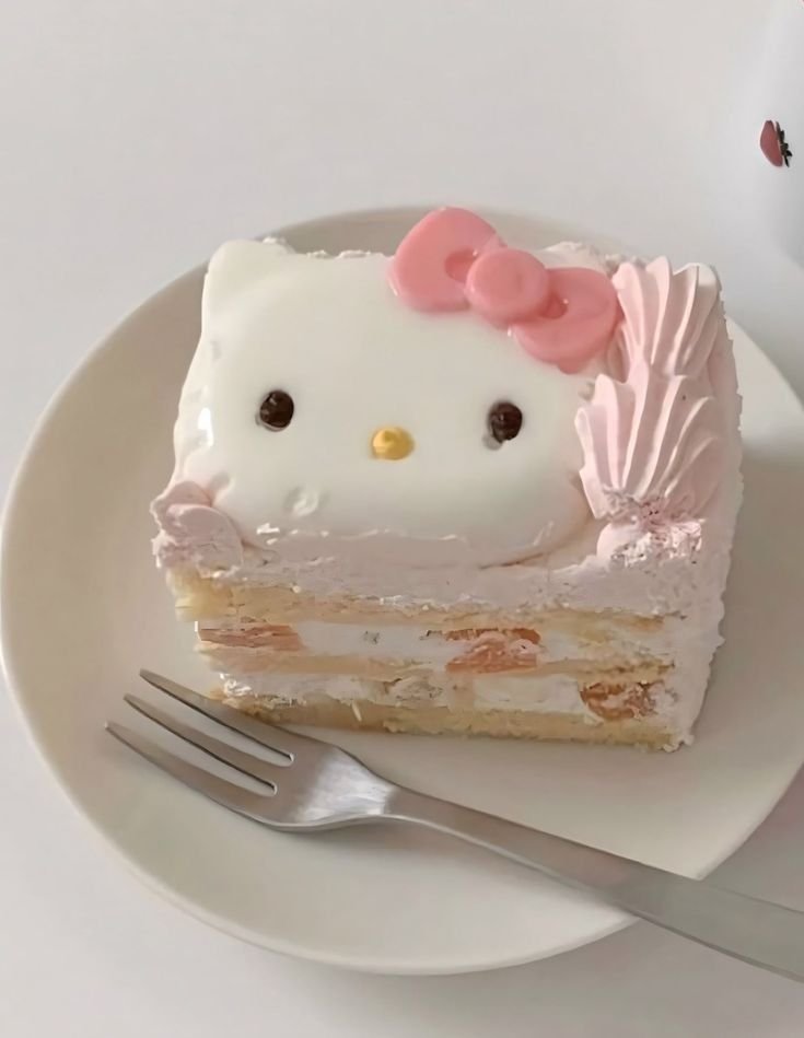 lovesickdoe's tweet photo. hello kitty cake https://t.co/YFRrg9WHHM