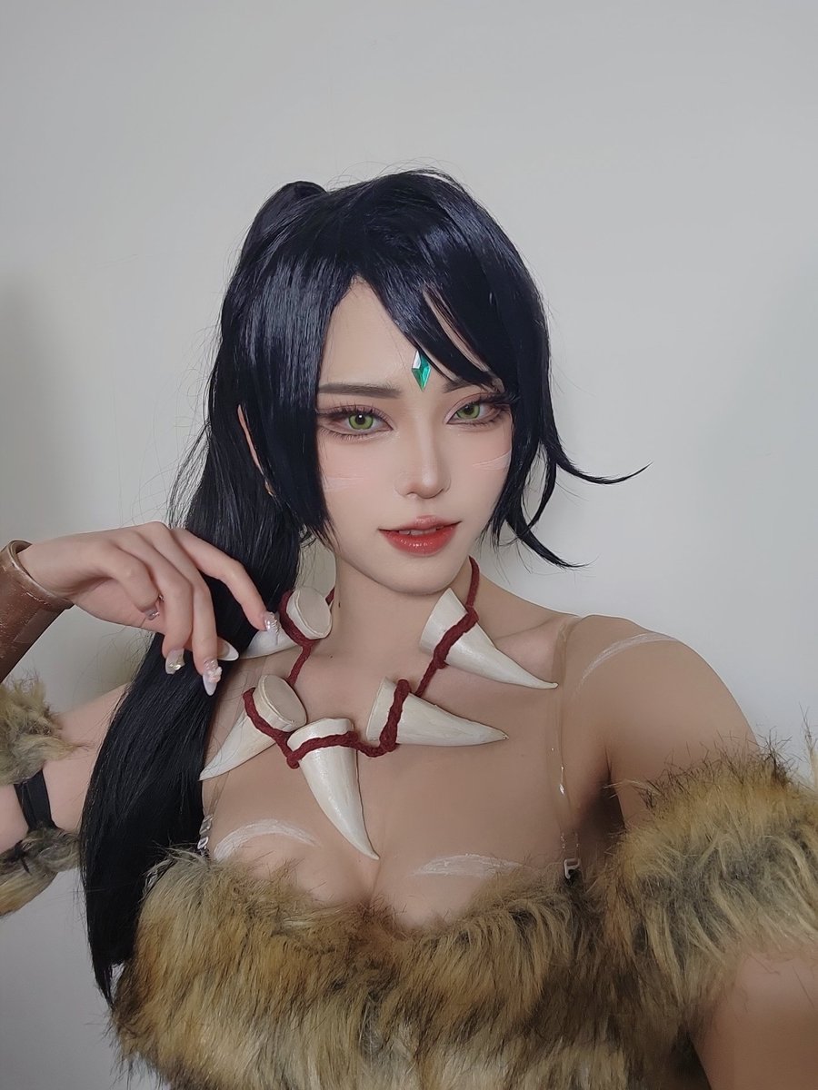 [241229] 서울콘
리그 오브 레전드 - 니달리
Model : @siru_0207 https://t.co/JPdhYUwoAr