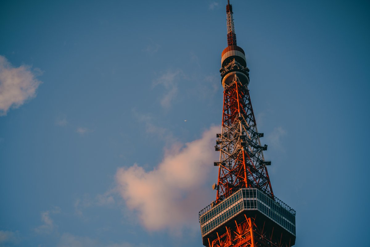 DesignKokeshi's tweet image. 東京に遊びに行ったりして沢山の方と交流できた。
そして、梅田は綺麗に過ごしやすい憩いの場所に変わったし下町っぽい場所もまだたくさんあるし、改めて大阪っていいな〜と再確認できた。
#2024年自分が選ぶ今年の4枚