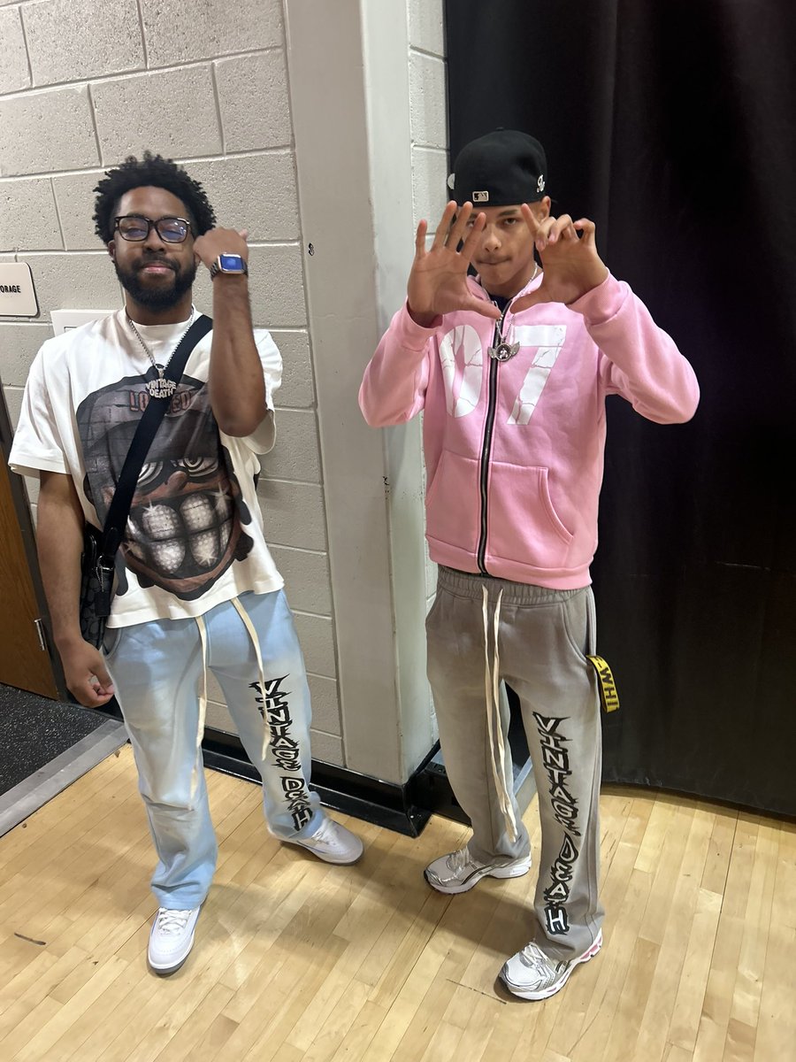 Slim 🥶 tweet media