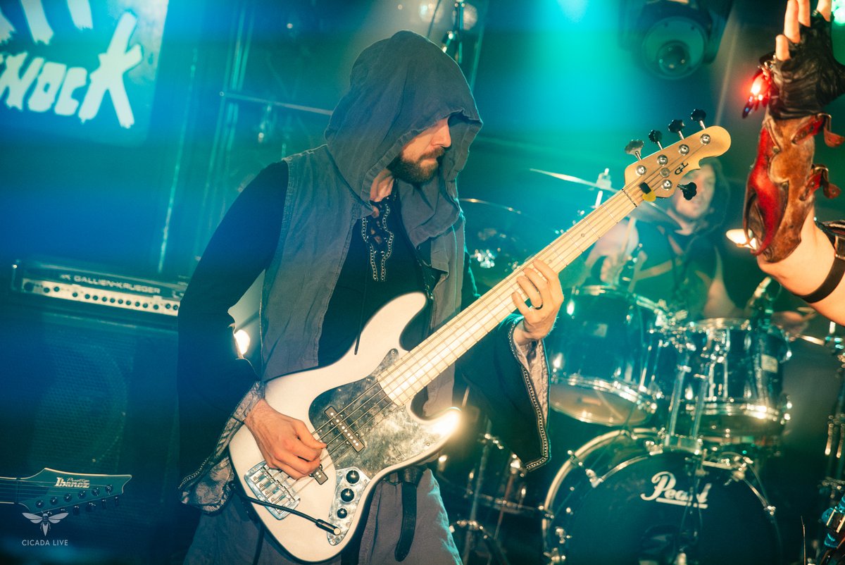 cicadalive's tweet photo. Lords of the Trident
12/6/2024
新宿Antiknock, 東京
📷 @kaonashi0018
#lordsofthetrident #lott #powermetal #japantour https://t.co/WlRCH9AkMl