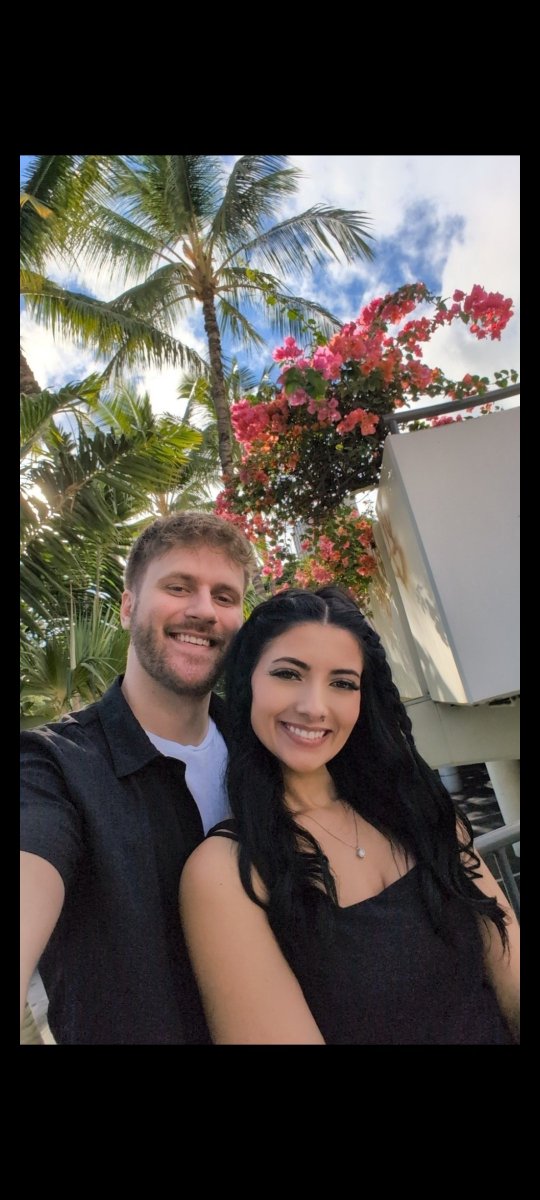 Perplexii's tweet image. Hawaiiii 🌺🌴⛱️