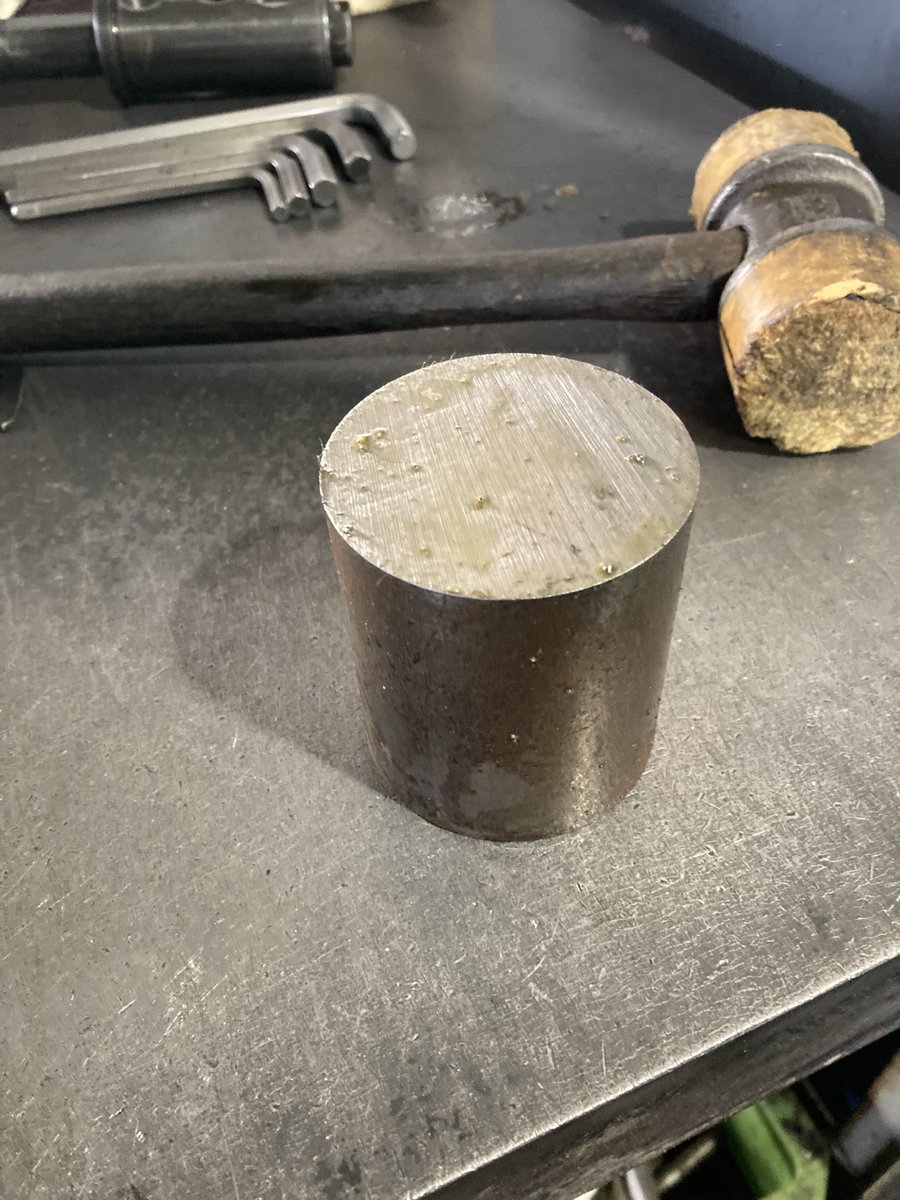 kururubuyobuyo's tweet image. SP忠男のエキパイ買ったけど純正エキパイのパイプ径と違うから社外サイレンサーつけれんやんけ！

変換アダプター的なもの探したけどええの無いから自作することに( ´Д｀)

#YZF-R25
#POWERBOX