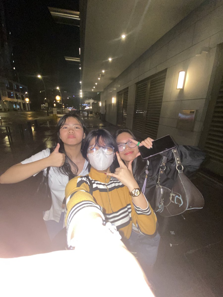 rsniyg's tweet photo. kinalimutan mo si @ianncchi https://t.co/WCecSK8Zif