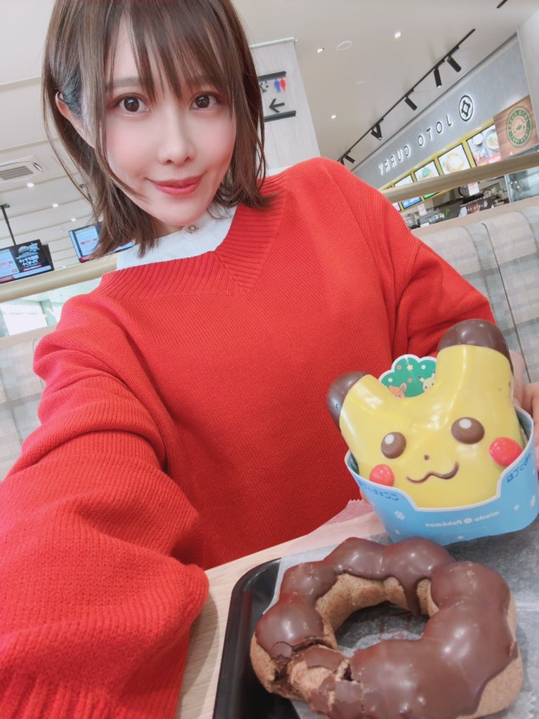 ドーナツな大晦日🍩

今年もピカチュウ食べれました⚡️
ディグダとは出会ってない...泣 https://t.co/sDjYv67CX6