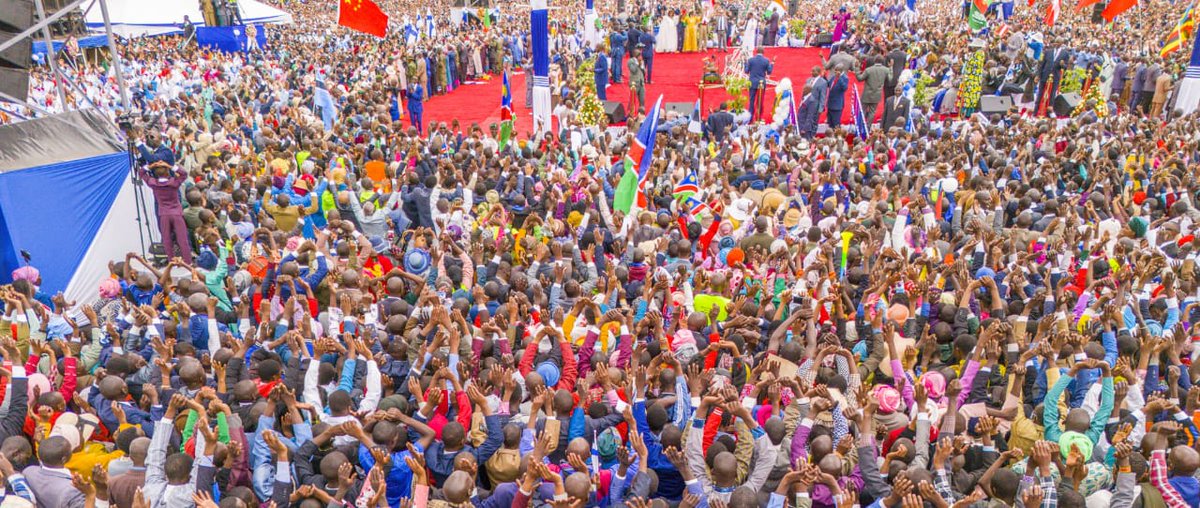 ciira_cyrus's tweet image. Were you in this HUMONGOUS Gathering yesterday?

This is The Only way to End This Year 2024.
Welcome all!
#Menengai7Day2