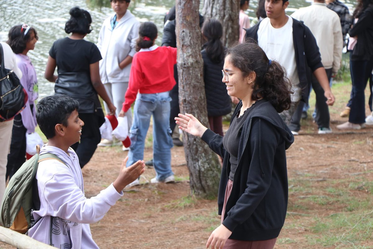 Kodaikanal Trip!

#kodaikanal
#explore 
#HighSchoolFrenemyEP16