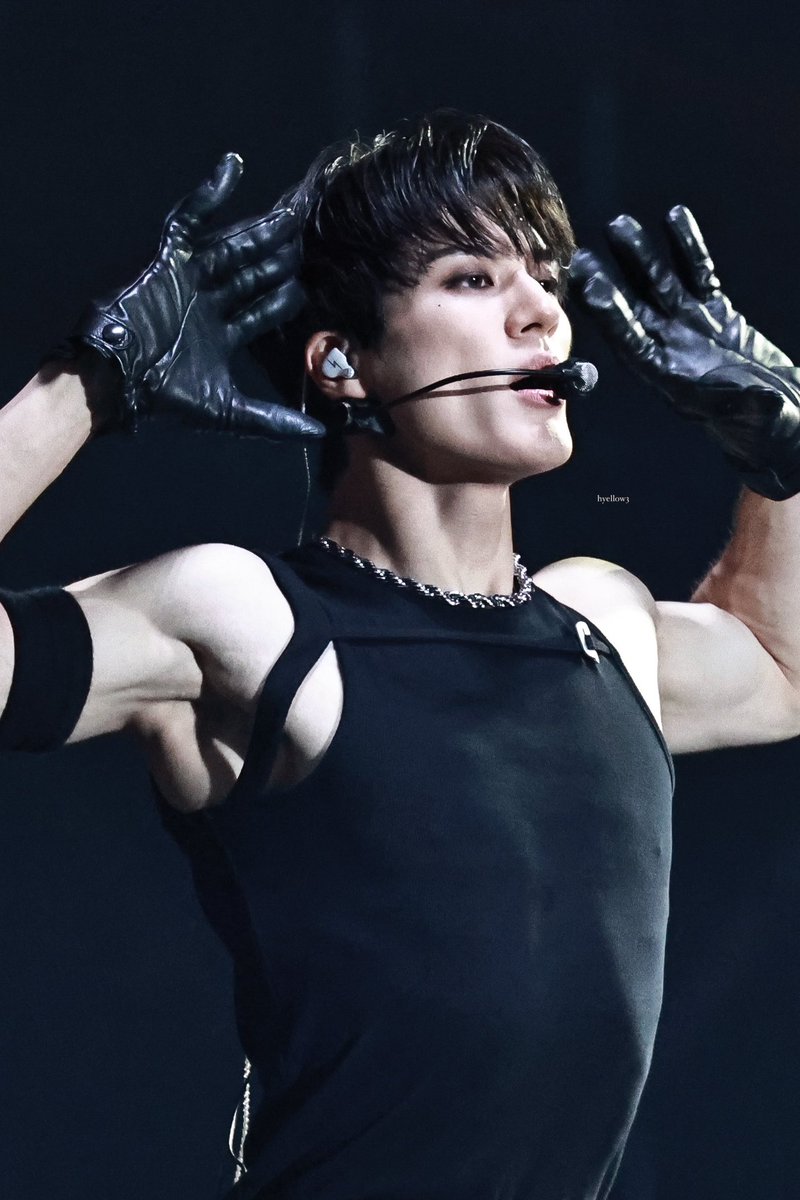 𝐡𝐲𝐞𝐥𝐥𝐨𝐰𝟑 tweet media