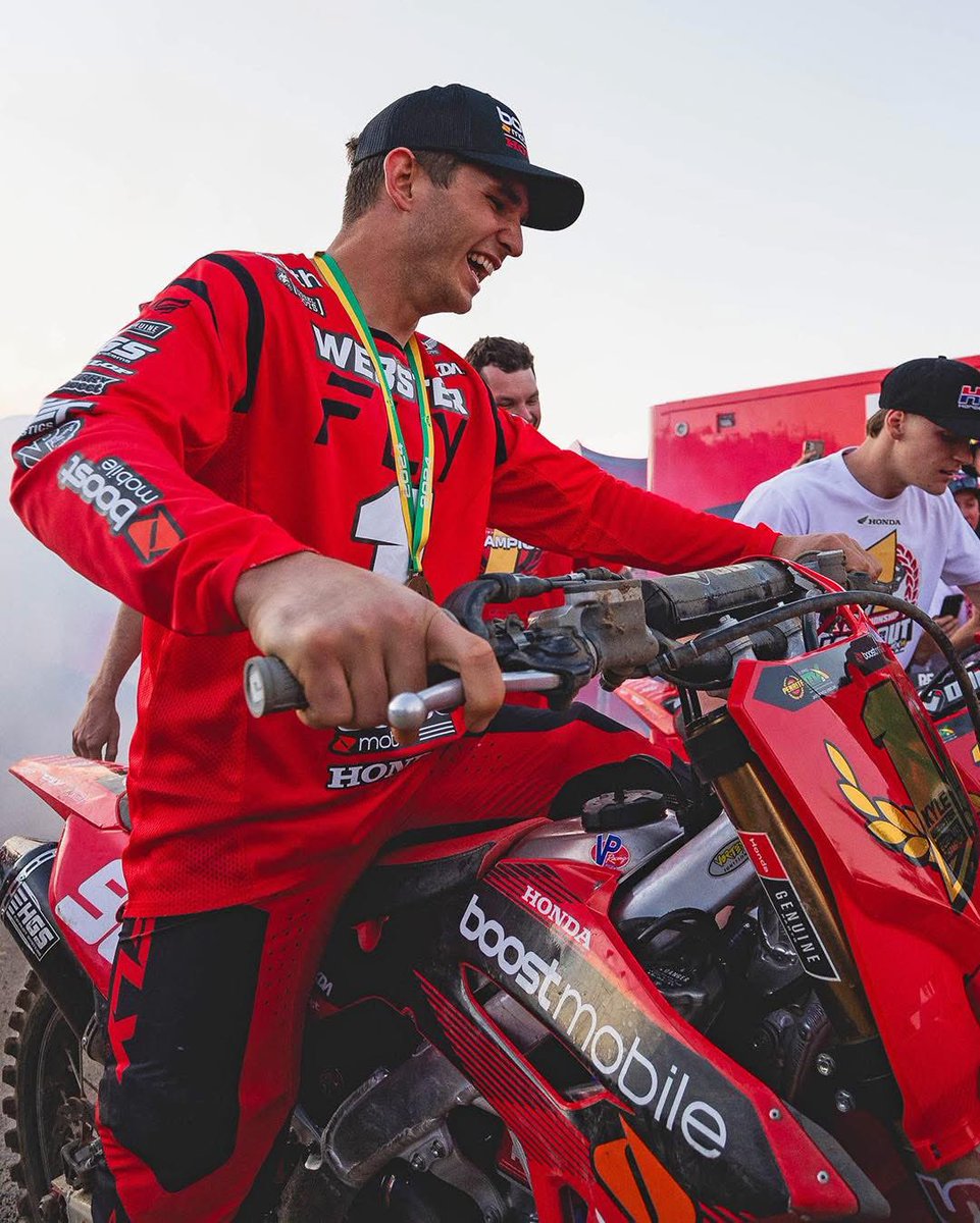 foremostmediaau's tweet image. After clinching all four championships in ProMX and then earning the SX1 and SX2 titles in AUSX, we were proud to follow Honda Racing’s journey all year long. 📸 That was a season for the ages! #ForemostMedia #FMST #HondaRacing