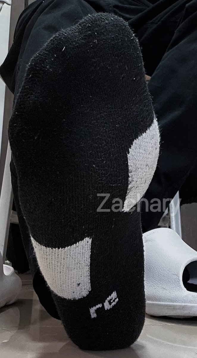 ZacharyS8866's tweet photo. 崇拜你爹的球鞋
崇拜你爹的黑袜
崇拜你爹的锁🔒 https://t.co/LsDxhMudZY