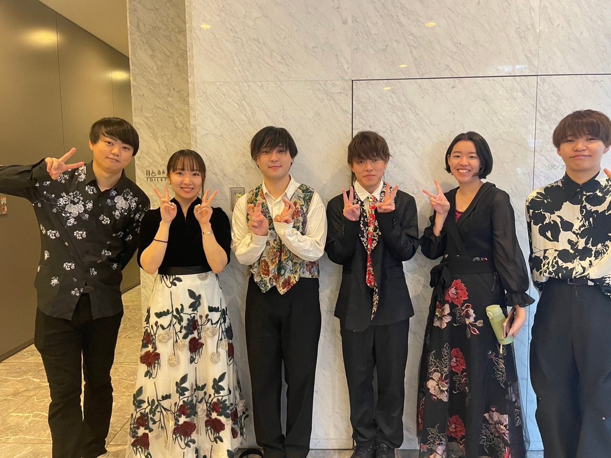 0jigen_mam's tweet photo. ---2024年ありがとうございました---

色々なステージに立たせていただけて嬉しかったです🥀これからも皆さんの前で歌えるように頑張りますので、2025年の0次元もお楽しみに💫 https://t.co/1qWC63Pzz4