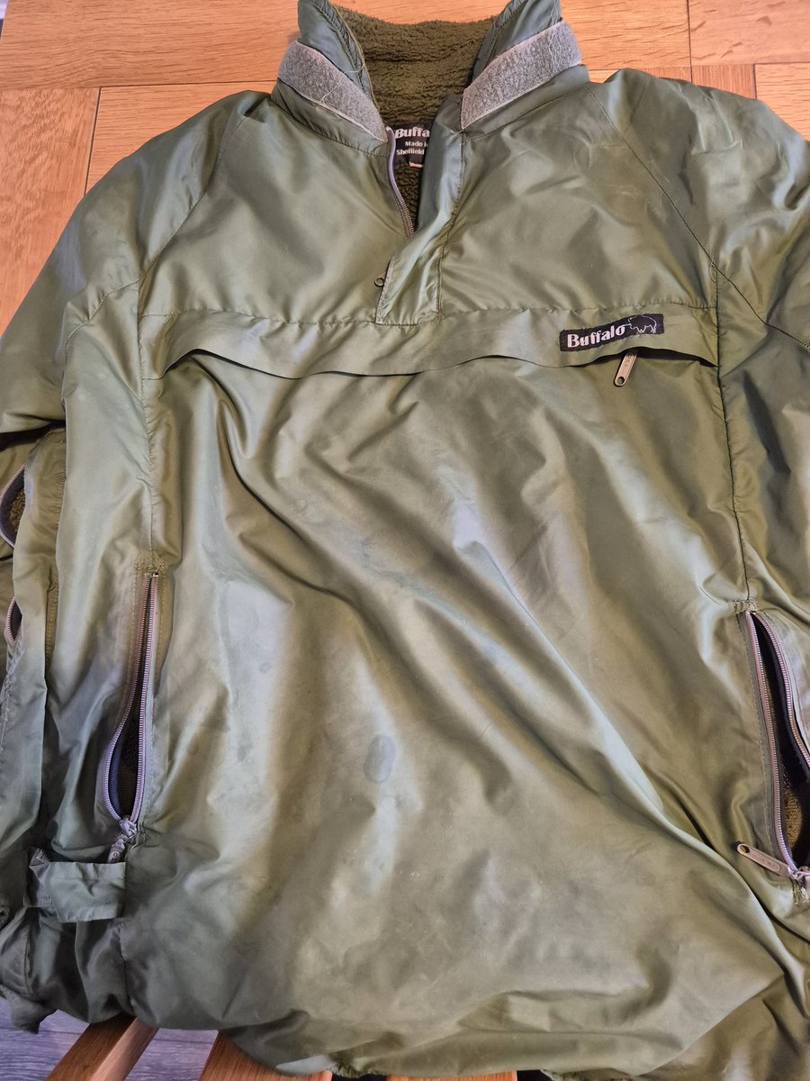 <a href="/buffalosystems/">Buffalo</a> I was out with the dog, and someone commented on my buffalo.
Must say for a jacket that's  was bought in either 1999 or 2000 this has lasted me well.
Germany, Canada, Falklands, Kosovo Poland, Outer Hebridies. to name a few places it's been. 
Excellent Jacket.
