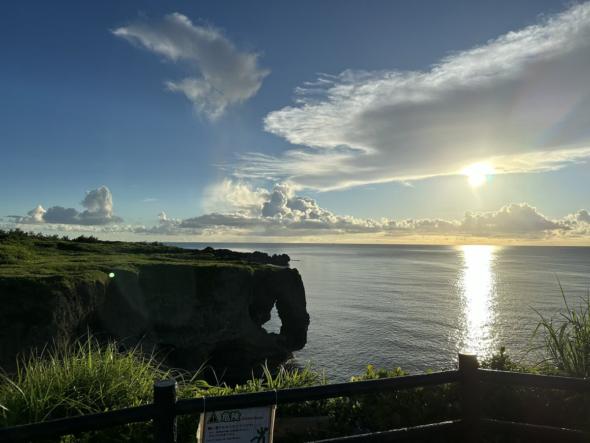 knt0596's tweet photo. 2024年も多くの方にお世話になりました。
ありがとうございました

今年でレノファ山口を去ります。
7年間も長い間本当にお世話になりました。
思ったままの事を退団コメントに書かせてもらいました。
僕の思いは皆さんに託しました😊

2025年も自分らしくやっていきます🙋🏼‍♂️
ありがとう山口 https://t.co/ns5jqFw5Gn