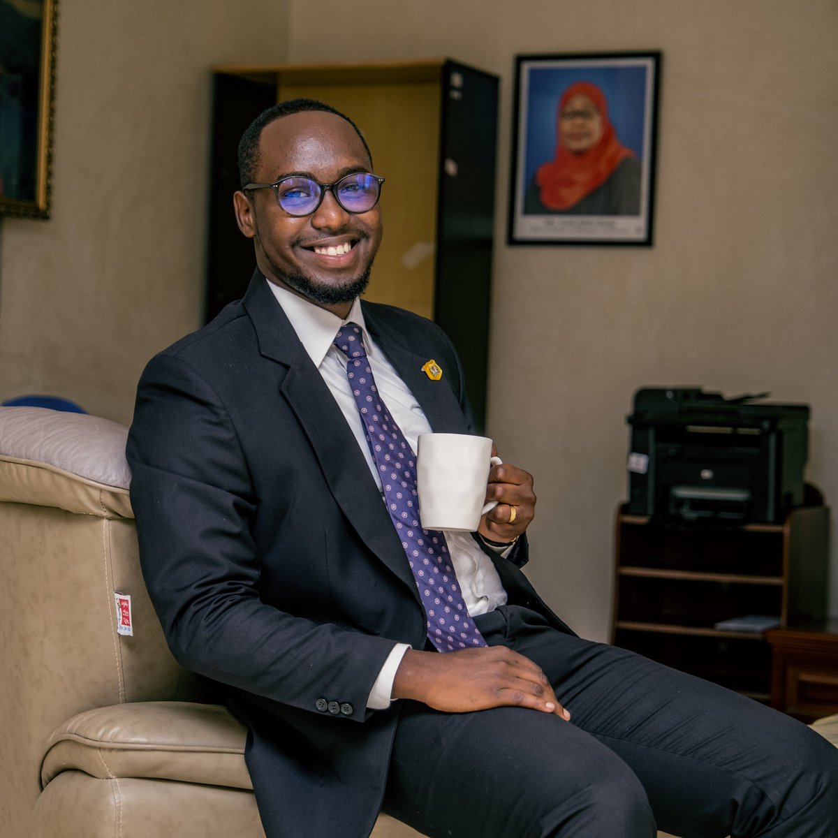 Ninamshukuru Mungu  kwa amani, utulivu katika nchi yetu pendwa ya Tanzania inayoongozwa na Mh Rais Dkt. <a href="/SuluhuSamia/">Samia Suluhu</a> . Uthabiti wako unatupa hamasa sisi vijana kuwa na maono, ndoto kubwa na kufanya kazi kwa bidii kujenga Tanzania tunayoitaka.#AsanteMama #Tunakupenda