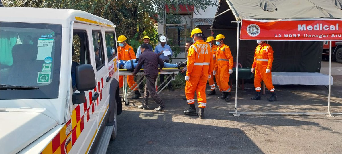 12bnndrf's tweet photo. #12NDRF conducted joint #Mock Exercise on #earthquake  scenario at  BCPL F&amp;S Building Lepetkata #Dibrugarh #Assam in coordination  with BCPL Staff Lepetkata, Dibrugarh 
@NDRFHQ
@PIB_Guwahati 
@dc_dibrugarh https://t.co/UdHmmkJIPe