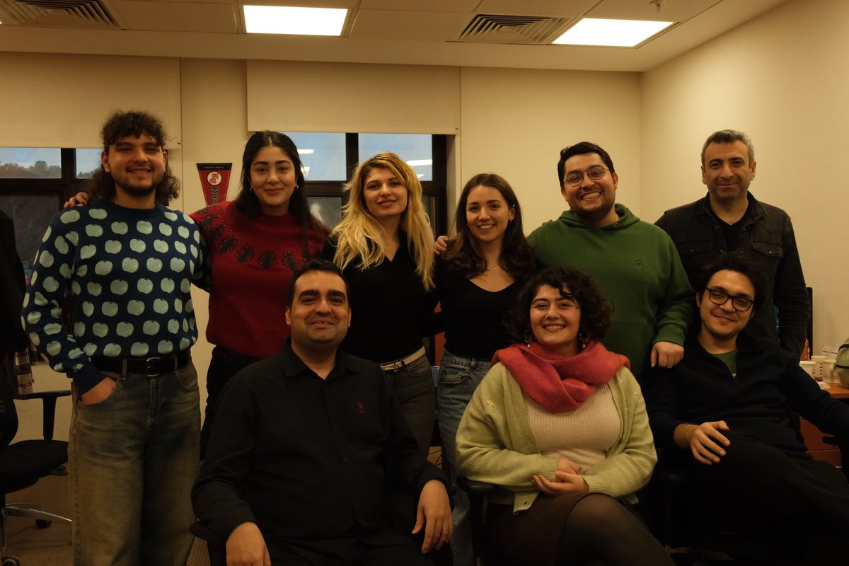 GroupKeskin's tweet image. 🎉✨Happy New Year from all of us at NEMOLAB!
In 2024, we proudly attended inspiring conferences and engaging workshops🧪📚
Here's to more discoveries, collaborations, and success in 2025! 🌟
Wishing everyone a fantastic year ahead. 🌍
#HappyNewYear #NEMOLAB
