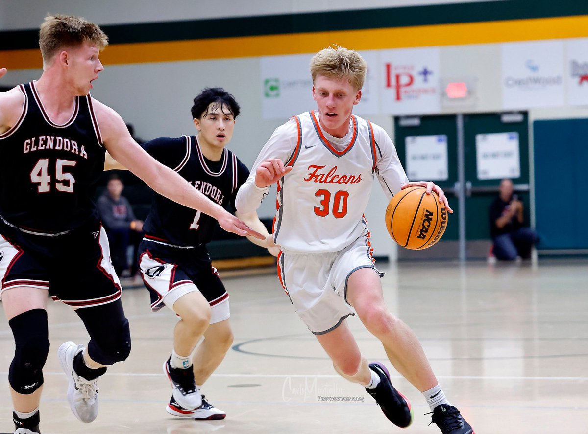 210 Prep Sports (@210prepsports) on Twitter photo Boys Hoops: <a href="/GlendoraBasket1/">Glendora Basketball</a> 70, Skyridge of Utah 62 in Bronze Division title game at <a href="/ClassicAtDamien/">The Classic at Damien</a> 210prepsports.com/2024/12/31/luk… Boys Hoops: <a href="/GlendoraBasket1/">Glendora Basketball</a> 70, Skyridge of Utah 62 in Bronze Division title game at <a href="/ClassicAtDamien/">The Classic at Damien</a> 210prepsports.com/2024/12/31/luk…