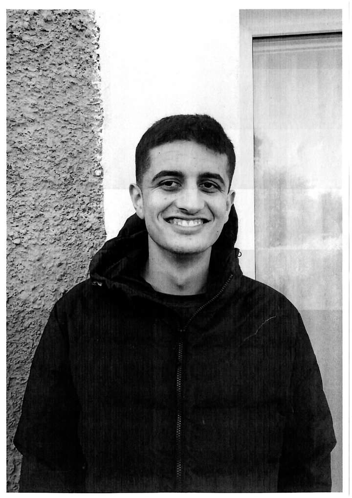 Gardaí are seeking the public's assistance in tracing the whereabouts of 16-year-old Asadullah Hussain Khel, who is reported missing from his home in Clontarf, Dublin 3, since Thursday 26th December 2024.

Asadullah was last seen at approximately 8:30am on Dunluce Road.