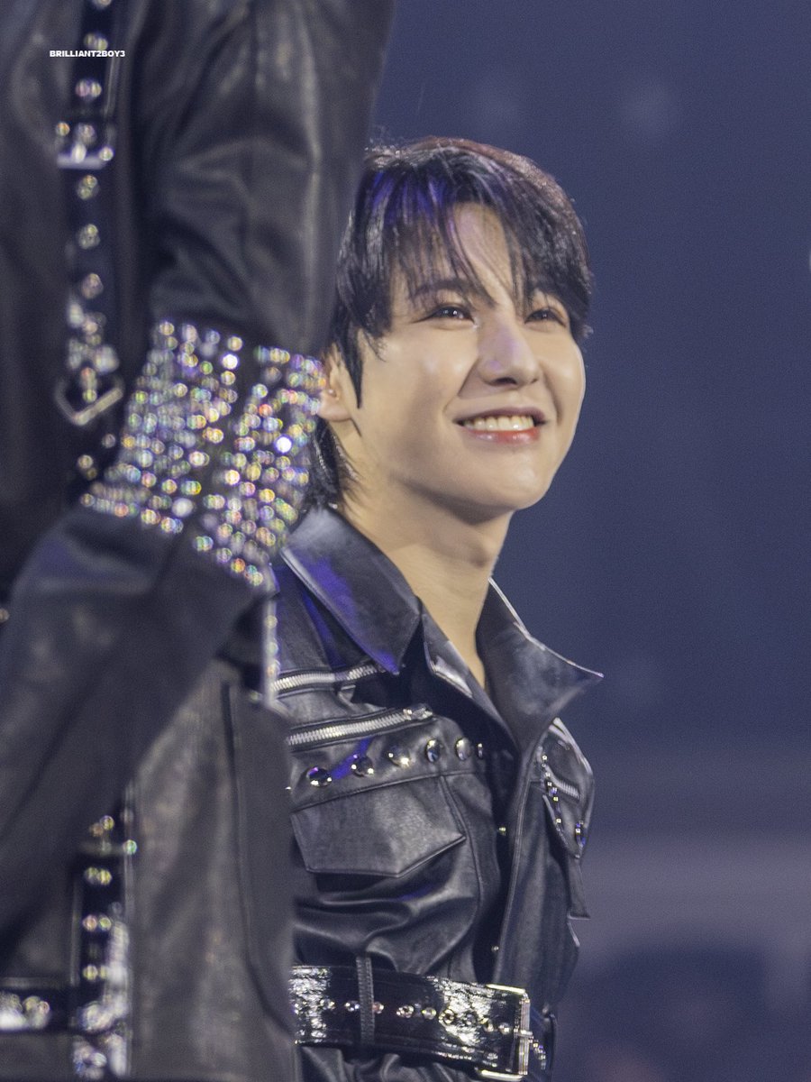 renjuns323's tweet photo. 🥹 https://t.co/ES2KP5qvlv