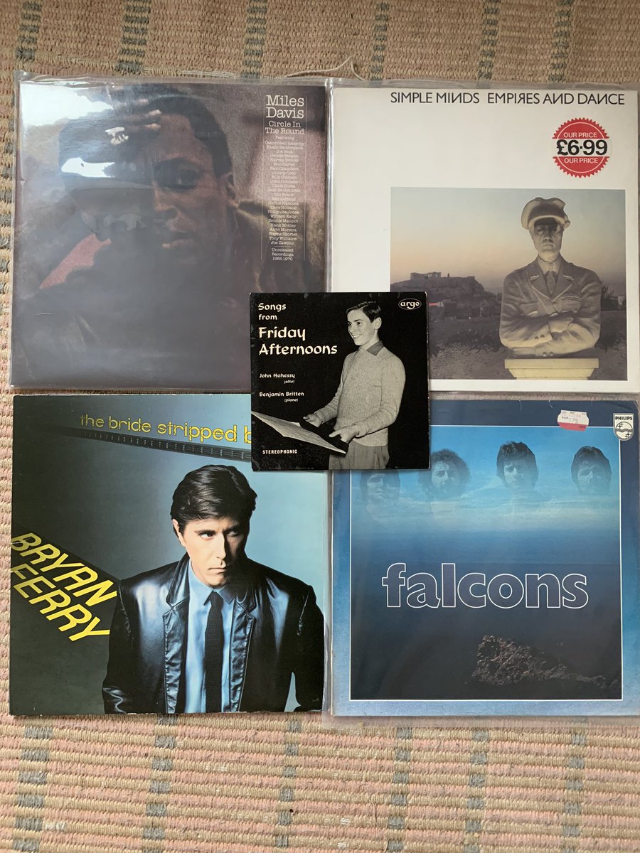 Christmas holiday period pick ups. Nice spread! Falcons for £3.50 in Chichester of all places the pick of the bunch.