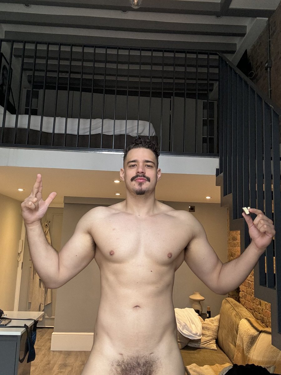Último cliente atendido com sucesso ✅

   * Obrigado 2024 por ter sido mais que EXCELENTE 

📍London