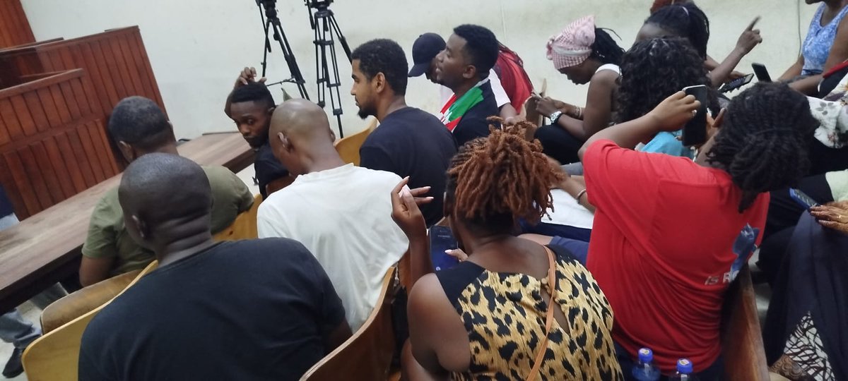 Shamir_Activist's tweet photo. Our 13 Comrades, who were arrested yesterday in Mombasa during #EndAbductionsKE protests, has been presented at Mombasa Law Courts after spending a night at Central Police cell,  they are imposing charges for illegal assembly
#ReleaseMombasaShujaaz 
#SolidarityIsOurStreghth https://t.co/G5h5drQajB